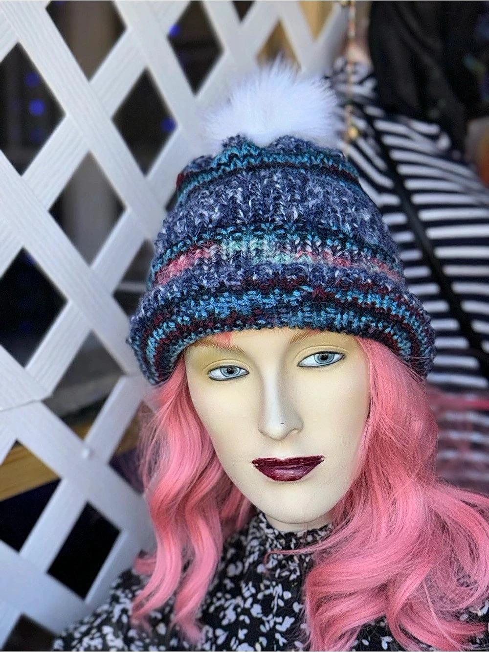 80’s Blues Mix Nostalgia Skull Cap – Reversible Textured Winter Hat with Removab